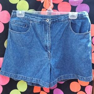 Women's American Eagle denim shorts